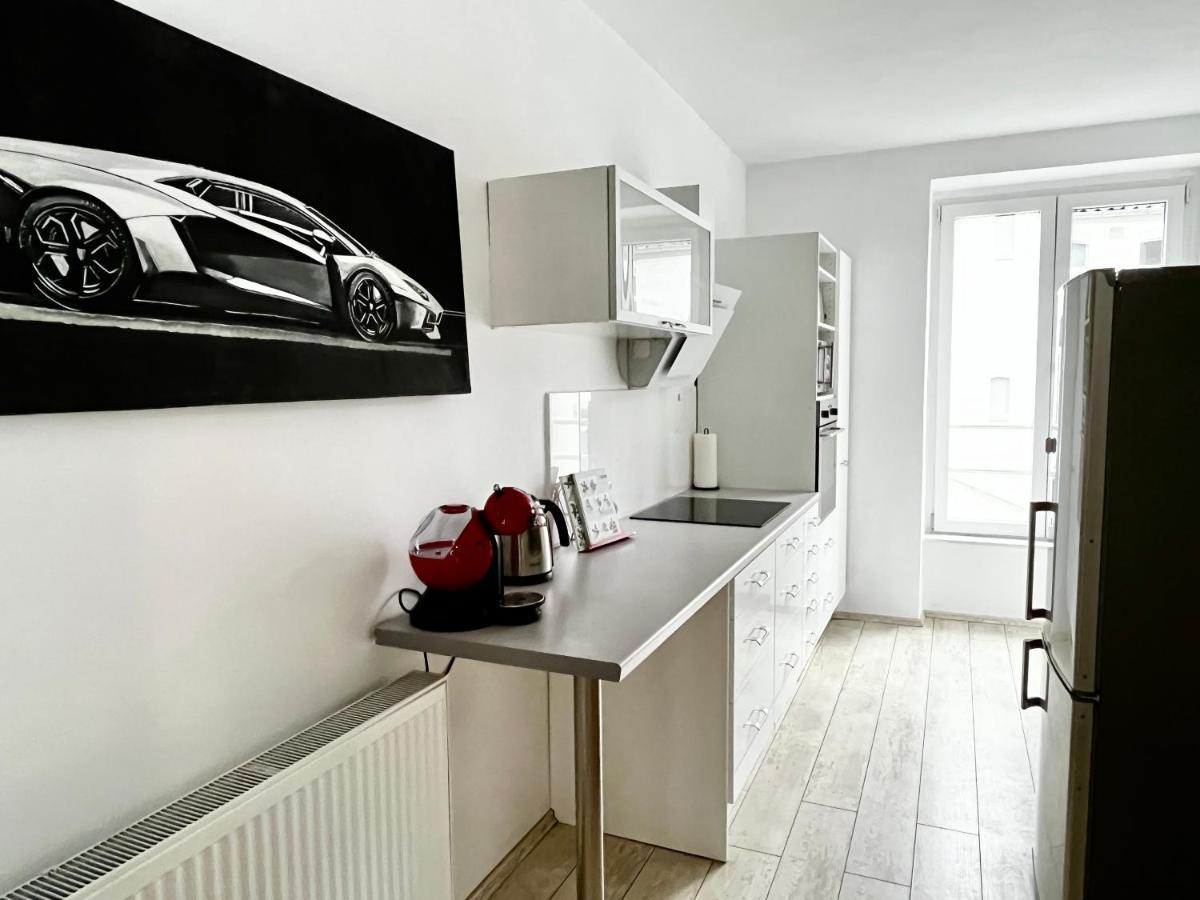 Design Apartment - Parking - Kingsize-Bett - 2X Bad - Zentrum Hanôver Exterior foto